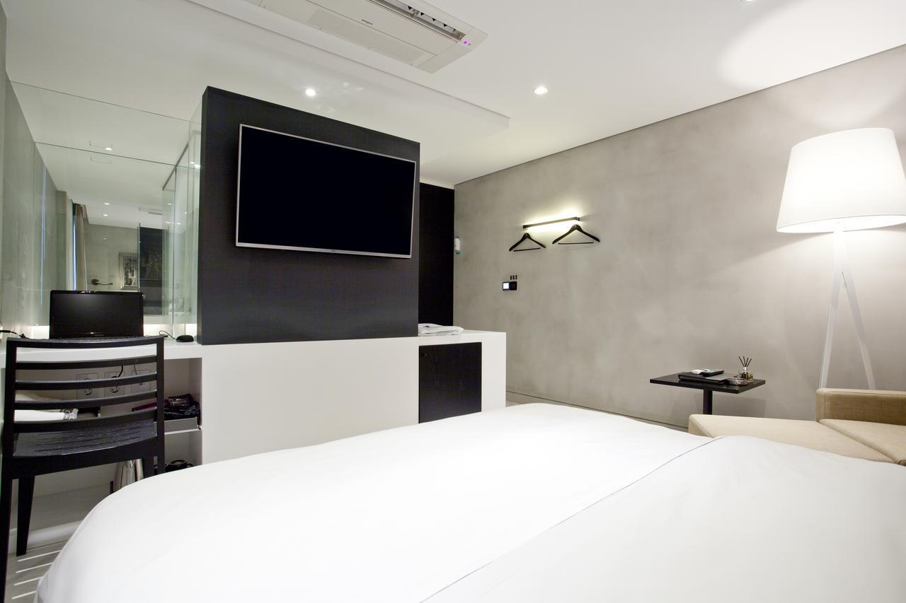 Hotel Forestar Seoul Bagian luar foto