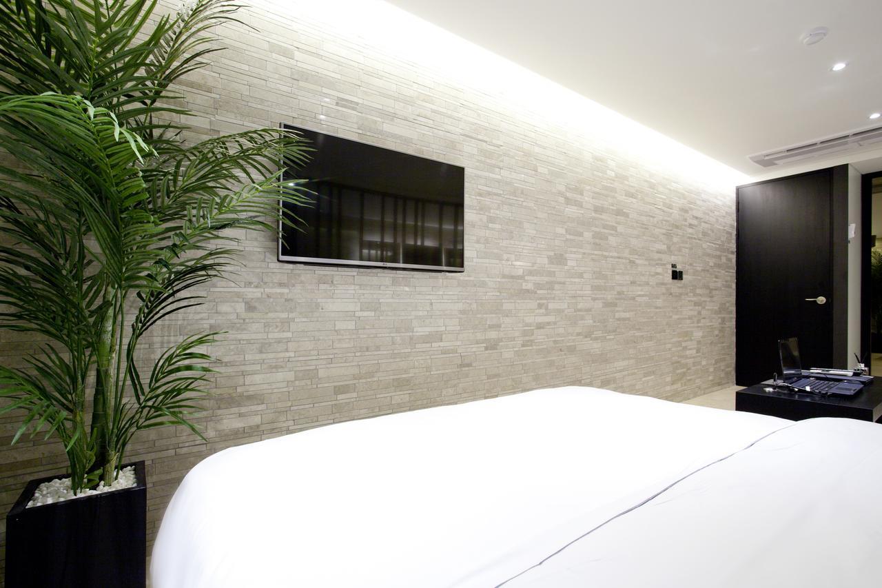 Hotel Forestar Seoul Bagian luar foto