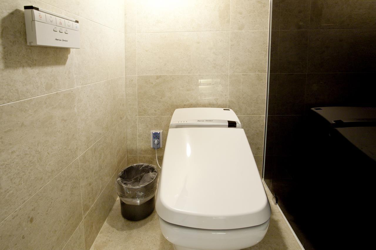 Hotel Forestar Seoul Bagian luar foto